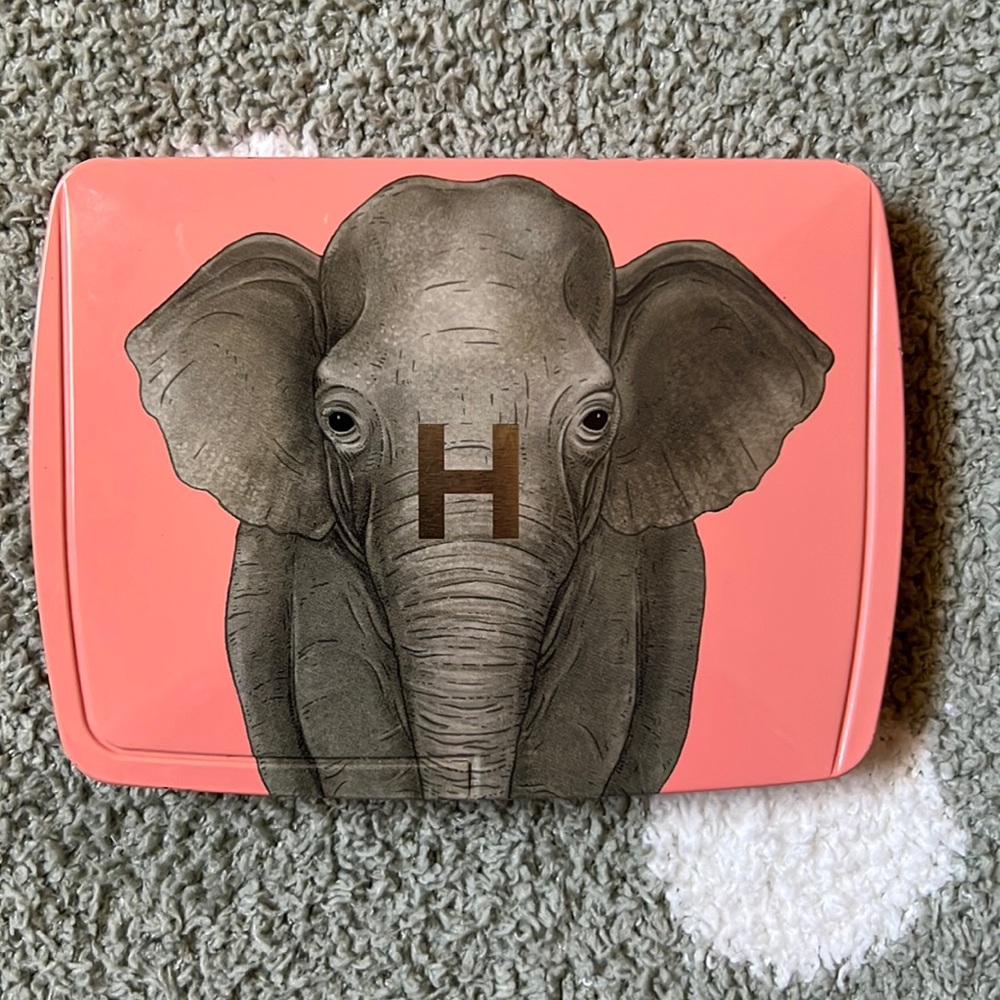 Hourglass Ambient Elephant Palette